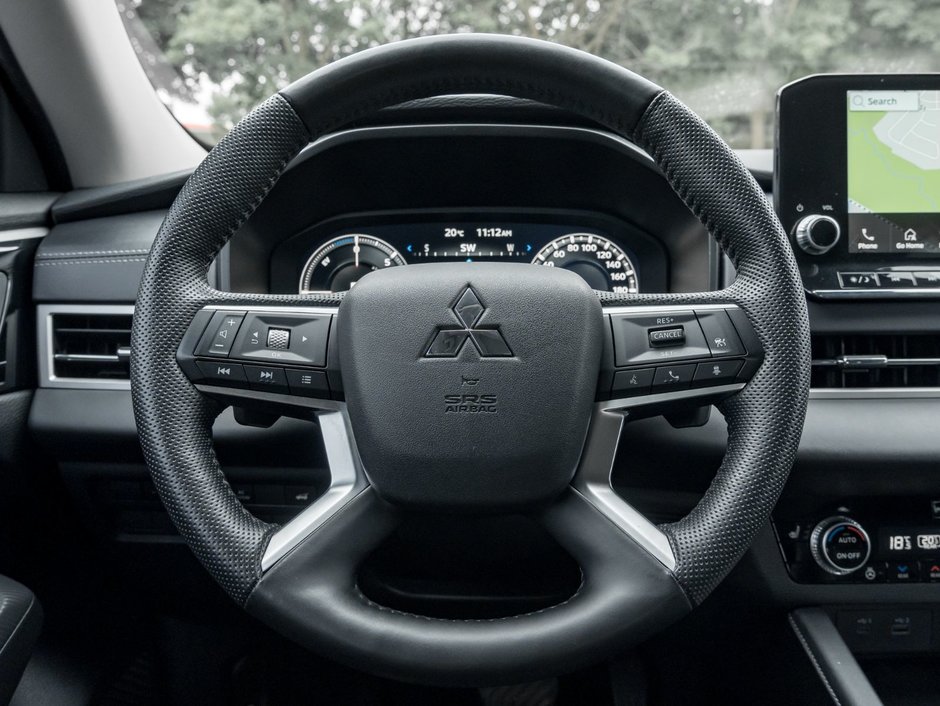 2023 Mitsubishi OUTLANDER PHEV SEL S-AWC-10