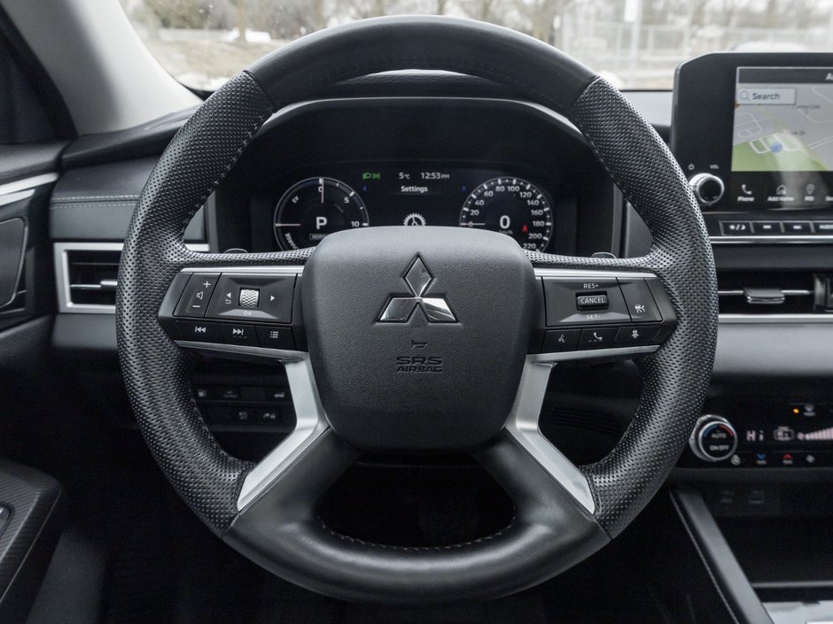 2023 Mitsubishi Outlander PHEV LE S-AWC-8