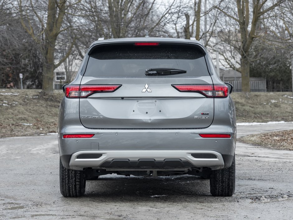 2023 Mitsubishi Outlander PHEV LE S-AWC-6