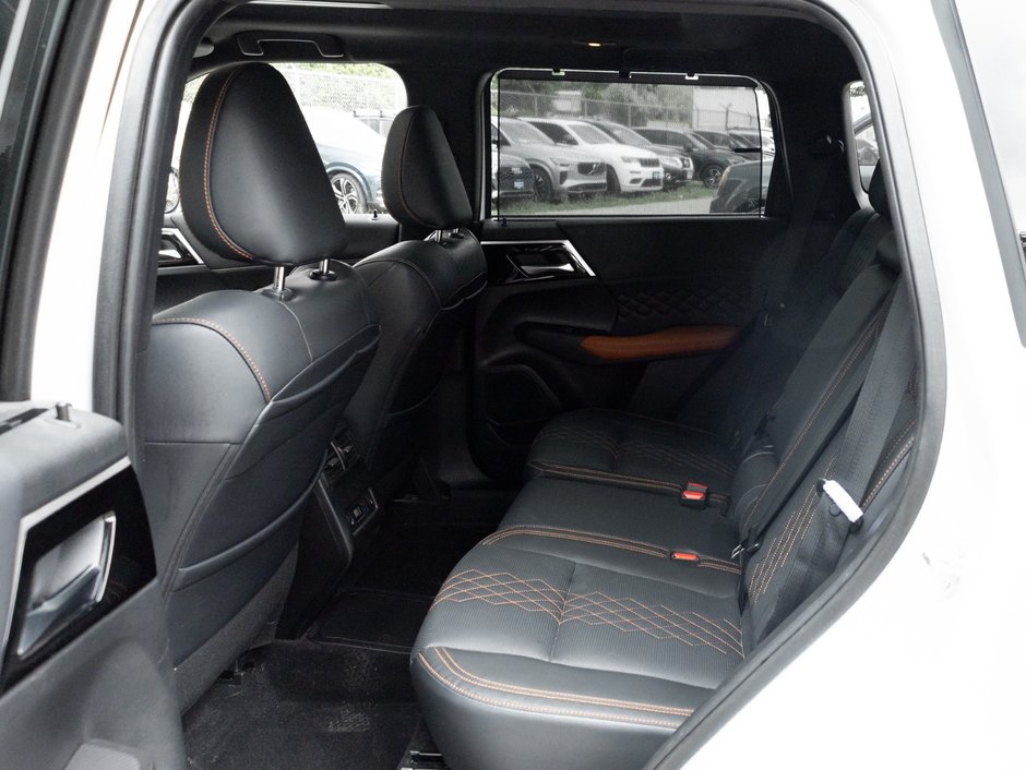 2023 Mitsubishi Outlander PHEV GT S-AWC-26
