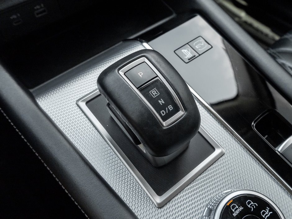 2024 Mitsubishi Outlander Plug-In Hybrid GT S-AWC-17