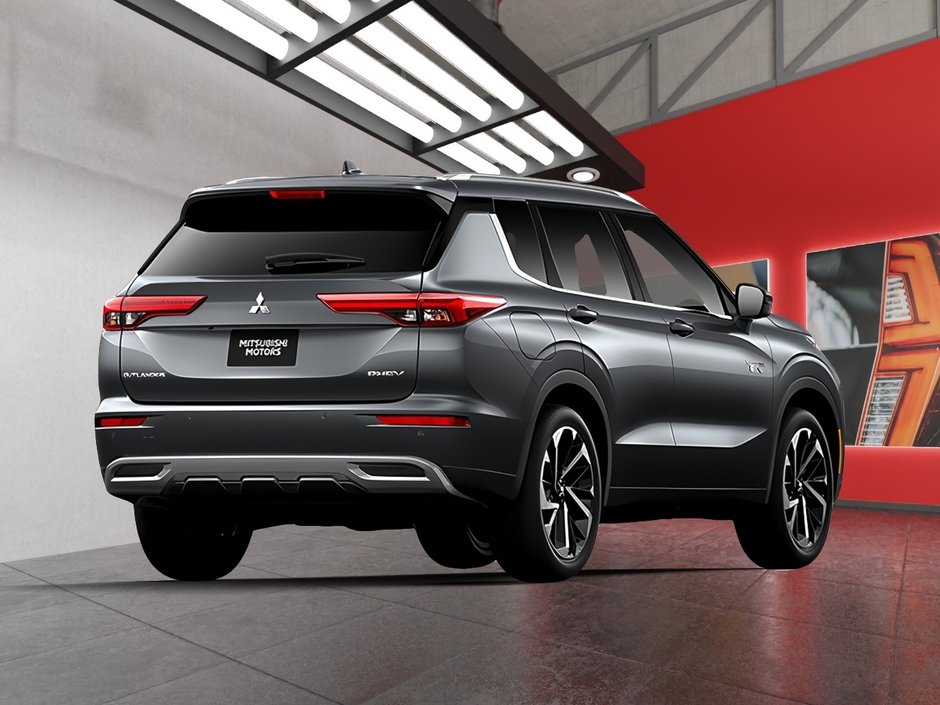 2025 Mitsubishi Outlander Plug-In Hybrid GT S-AWC-2