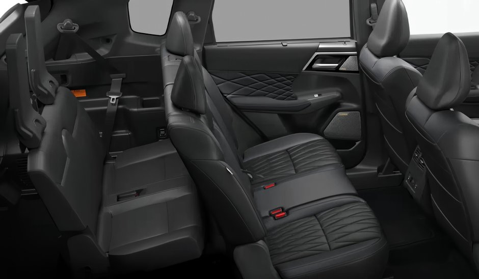 2026 Mitsubishi Outlander Plug-In Hybrid GT NOIR S-AWC-4