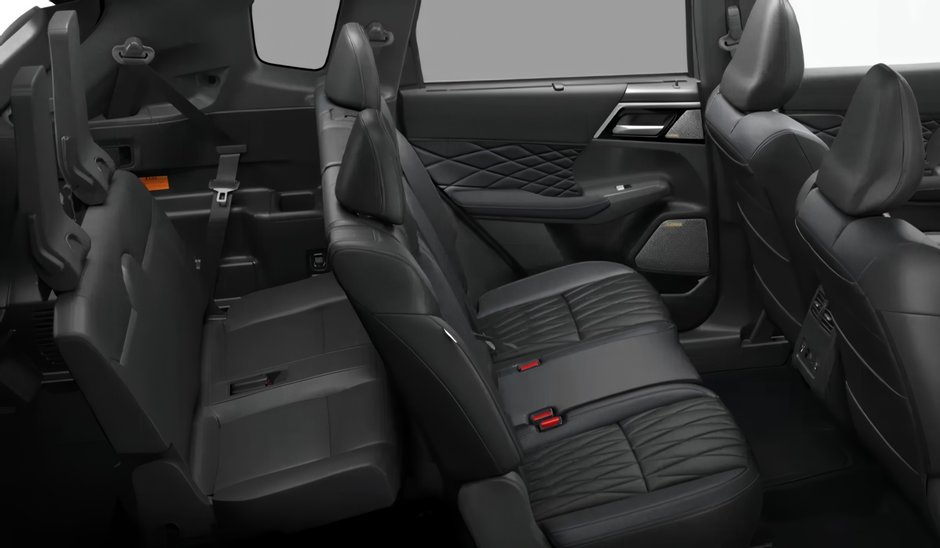 2026 Mitsubishi Outlander Plug-In Hybrid GT NOIR S-AWC-3