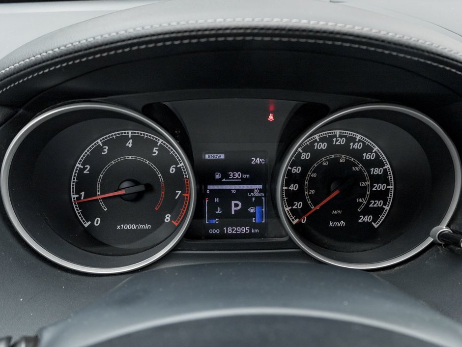 2010 Mitsubishi Outlander XLS 4WD Sportronic at-8
