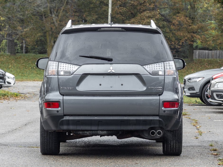 2010 Mitsubishi Outlander XLS 4WD Sportronic at-5