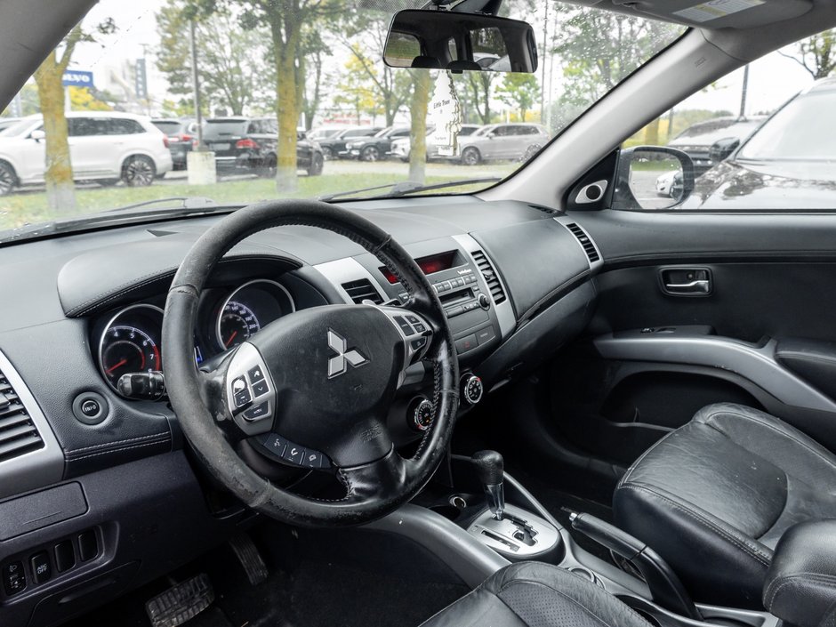 2010 Mitsubishi Outlander XLS 4WD Sportronic at-6