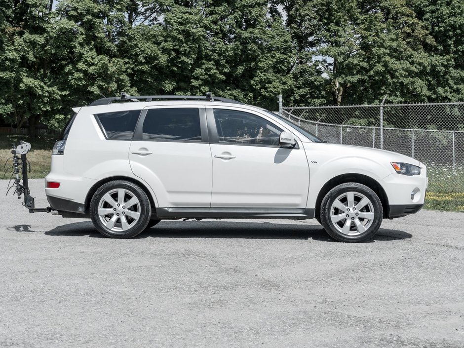 2012 Mitsubishi Outlander XLS 4WD Sportronic at-4