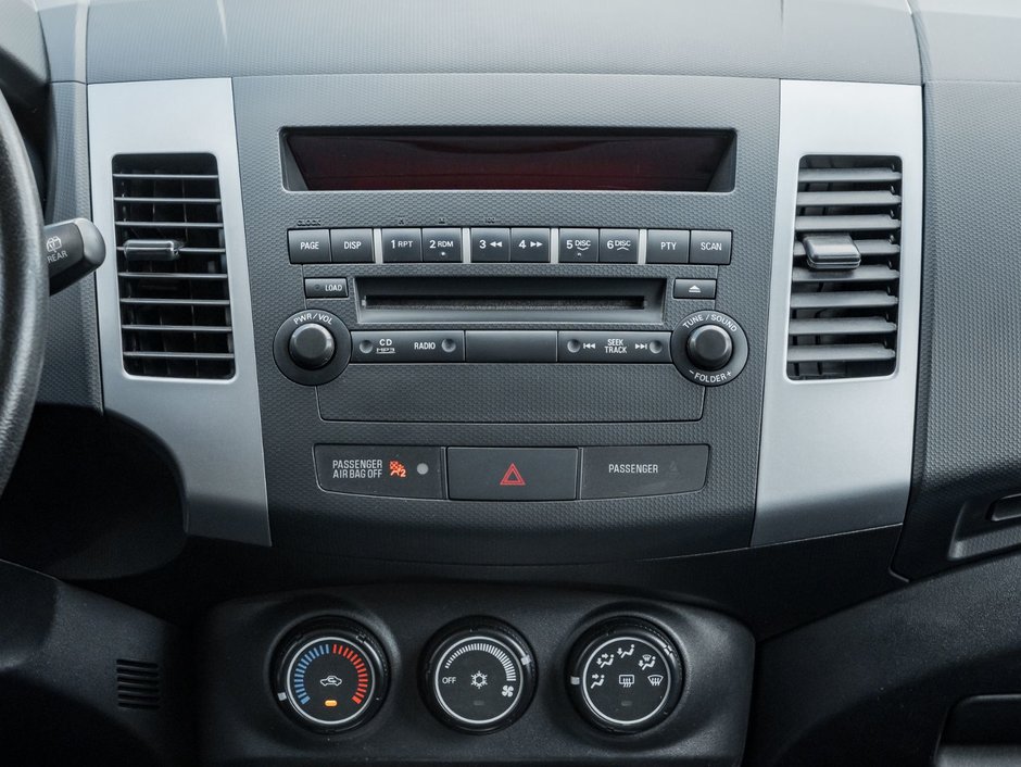 2012 Mitsubishi Outlander XLS 4WD Sportronic at-20