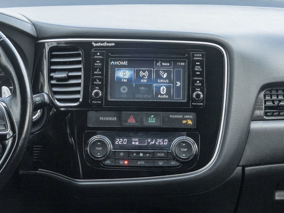 2016 Mitsubishi Outlander GT S-AWC-21