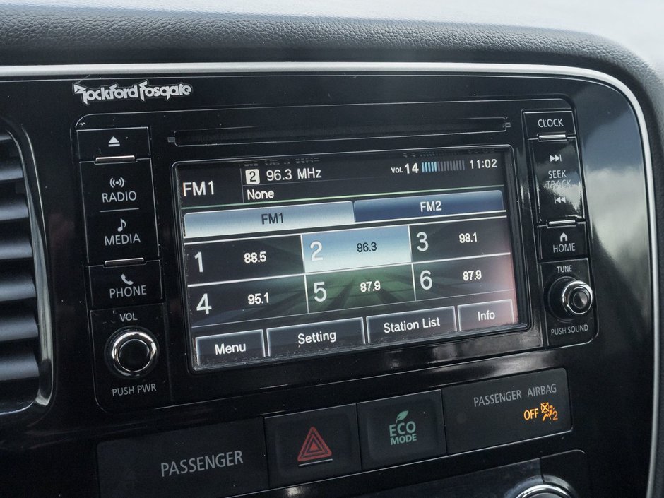 2016 Mitsubishi Outlander GT S-AWC-11