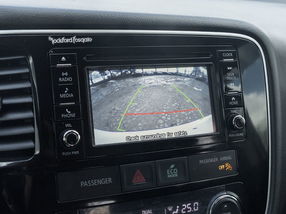 2016 Mitsubishi Outlander GT S-AWC-10