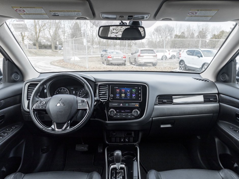 2018 Mitsubishi Outlander ES AWC Touring-22