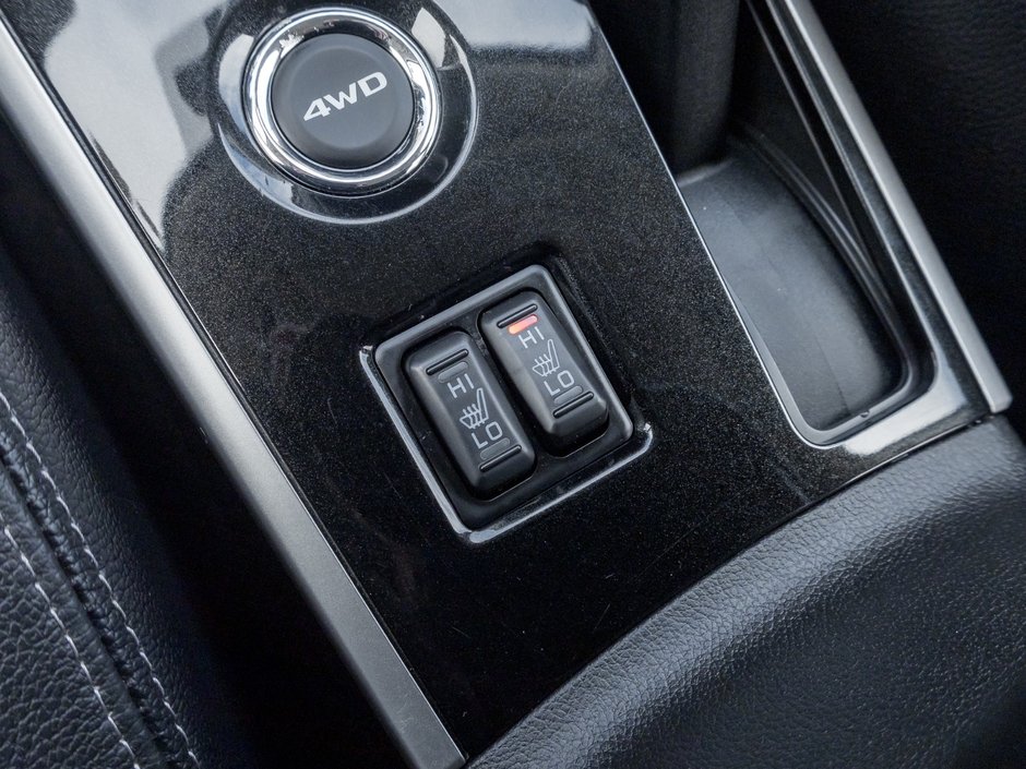 2018 Mitsubishi Outlander ES AWC Touring-15