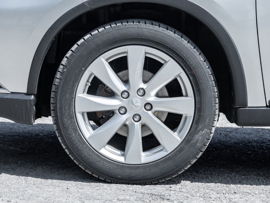 2020 Mitsubishi Outlander SEL S-AWC-3