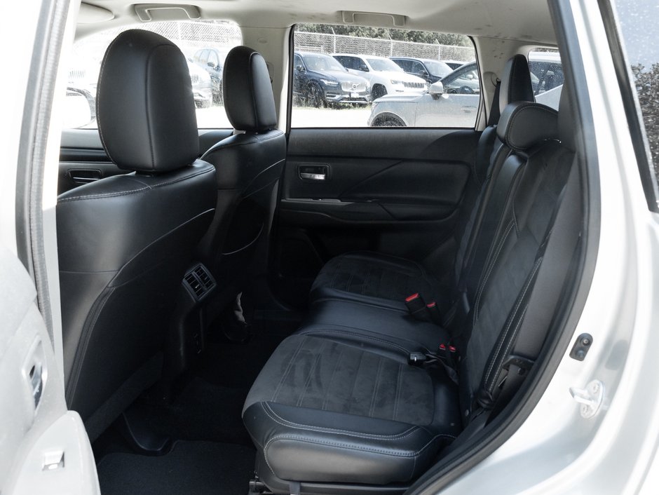2020 Mitsubishi Outlander SEL S-AWC-20