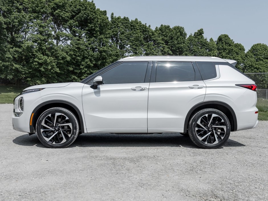 2022 Mitsubishi Outlander GT S-AWC-2