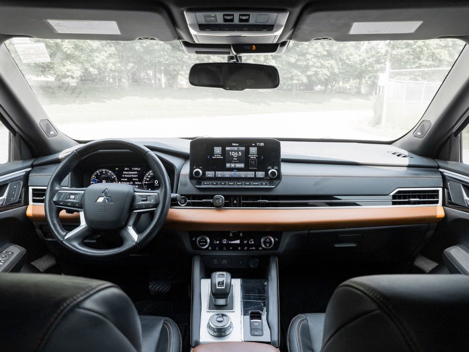 2022 Mitsubishi Outlander GT S-AWC-29
