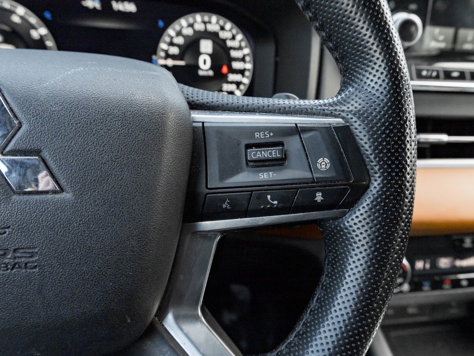 2022 Mitsubishi Outlander GT S-AWC-9