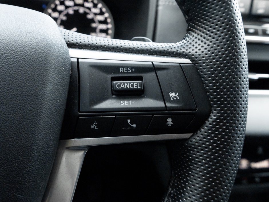 2022 Mitsubishi Outlander LE S-AWC-9