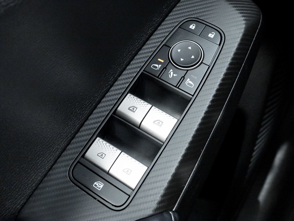 2023 Mitsubishi Outlander LE S-AWC-14