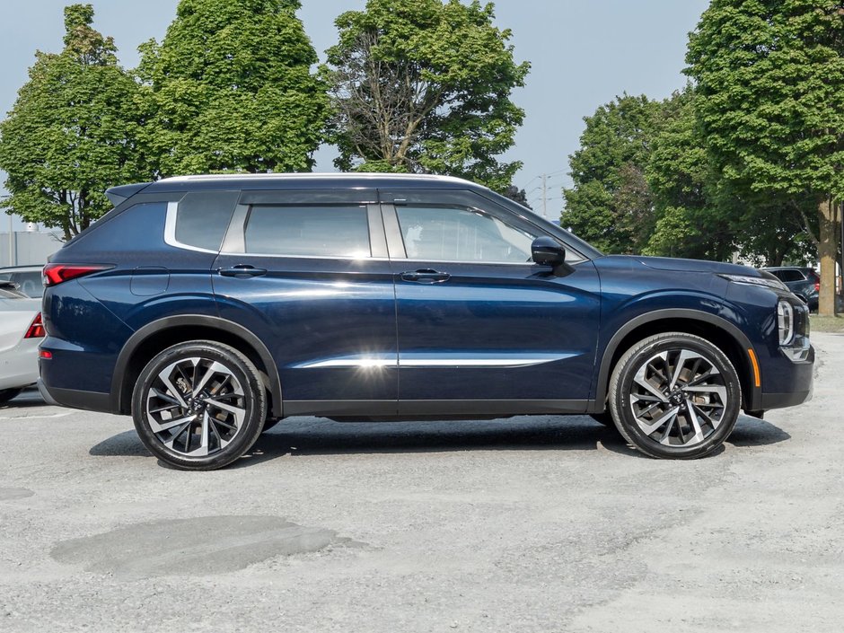 2023 Mitsubishi Outlander LE S-AWC-4