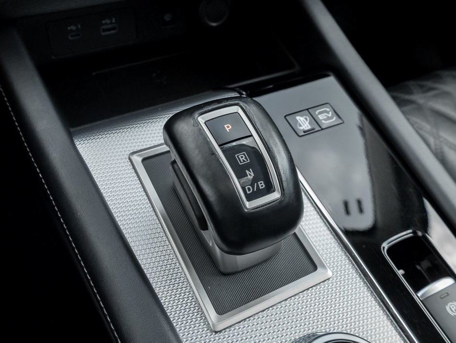 2023 Mitsubishi Outlander GT S-AWC-16