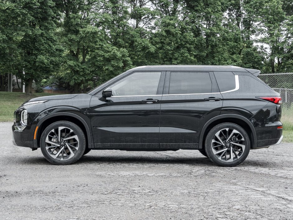 2024 Mitsubishi Outlander GT S-AWC-2