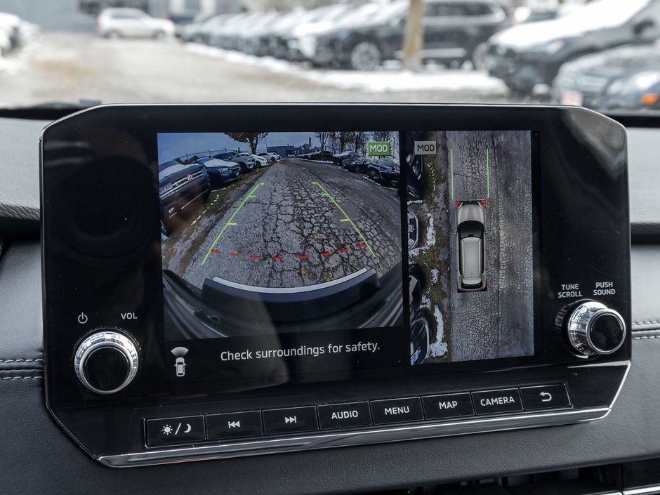 2024 Mitsubishi Outlander LE S-AWC-11