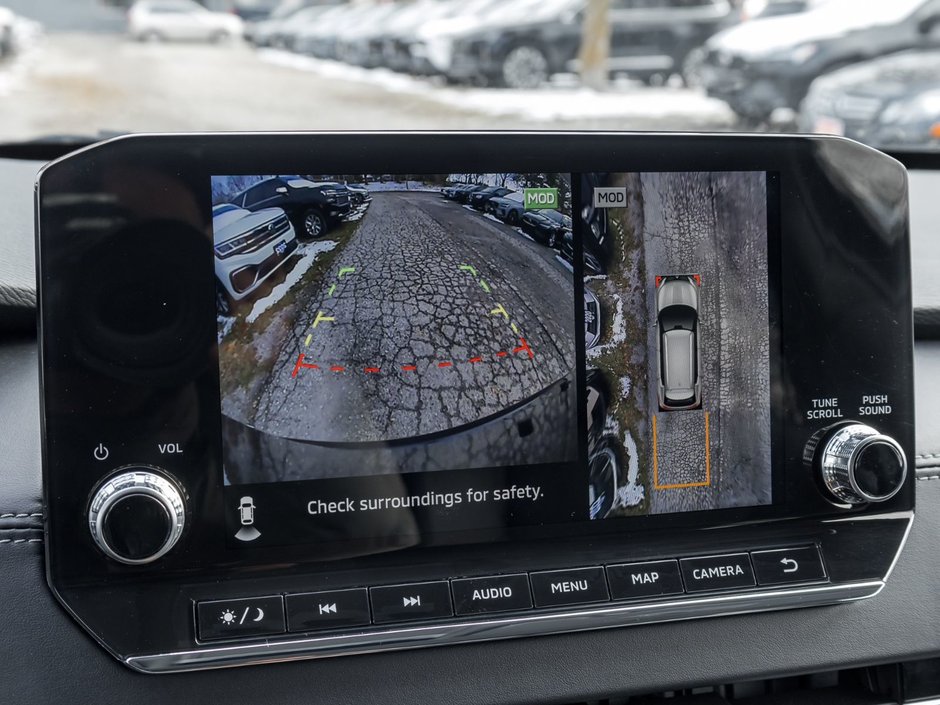 2024 Mitsubishi Outlander LE S-AWC-10