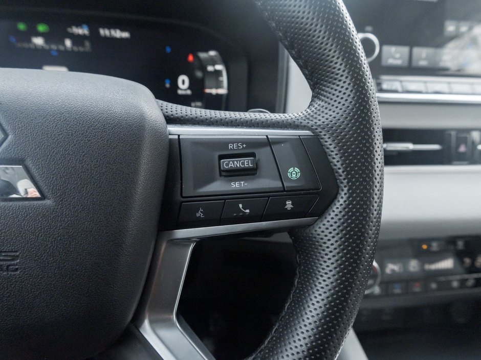 2024 Mitsubishi Outlander GT S-AWC-9