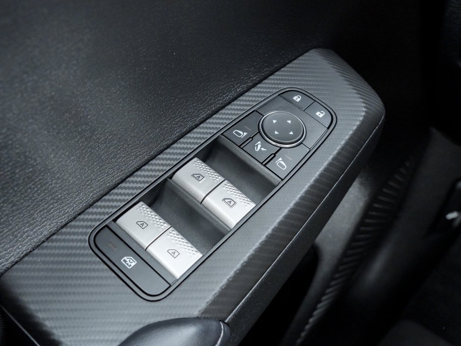 2024 Mitsubishi Outlander SE S-AWC-10