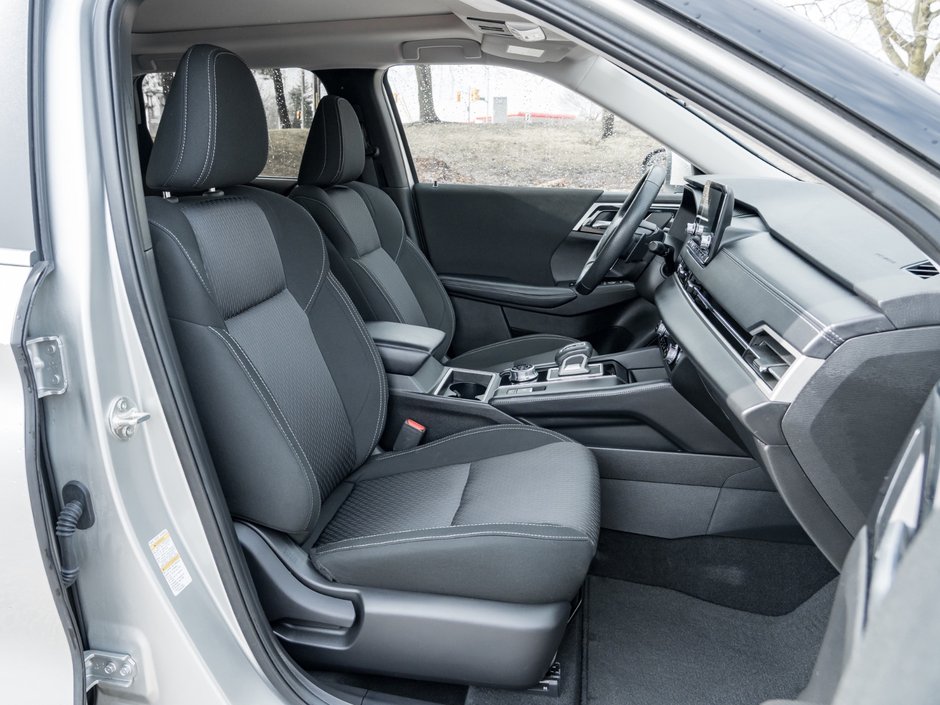 2024 Mitsubishi Outlander SE S-AWC-19