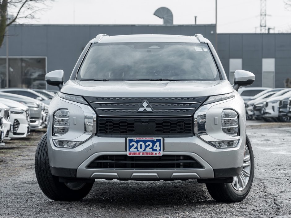 2024 Mitsubishi Outlander SE S-AWC-1