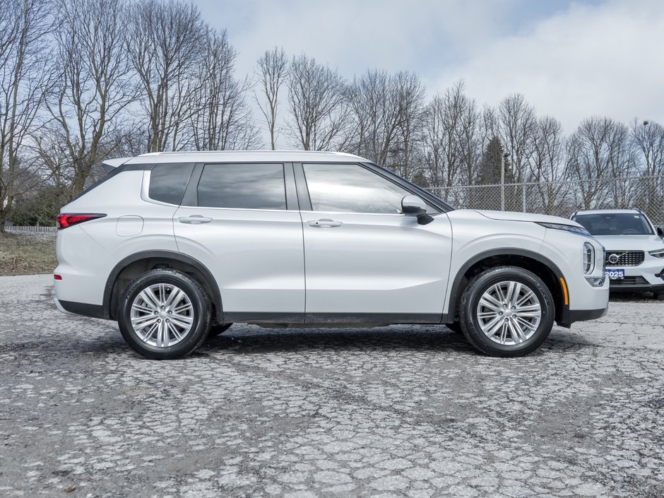 2024 Mitsubishi Outlander SE S-AWC-4