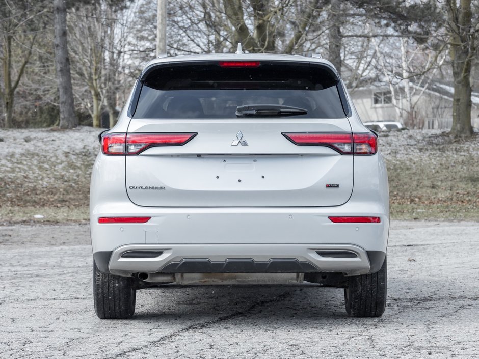 2024 Mitsubishi Outlander SE S-AWC-5