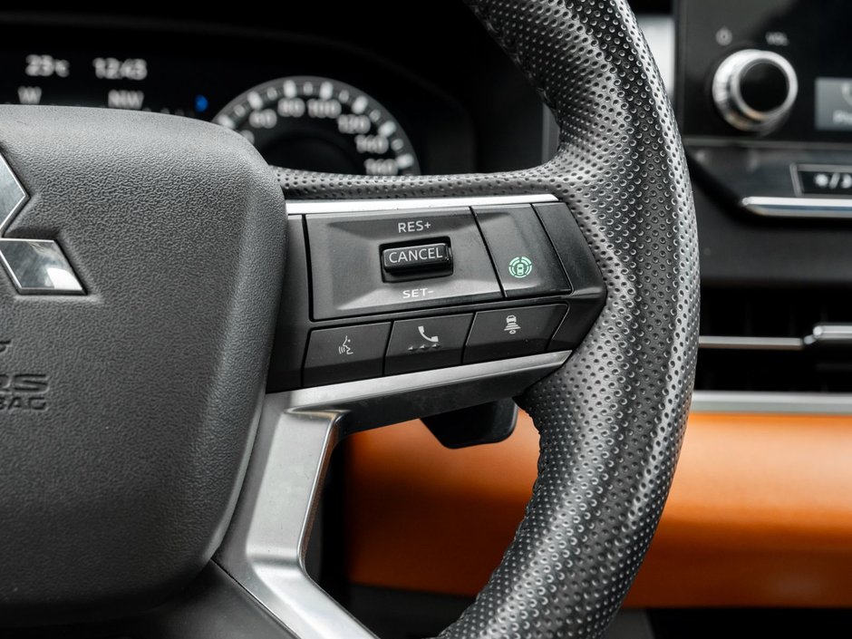 2024 Mitsubishi Outlander GT S-AWC-9