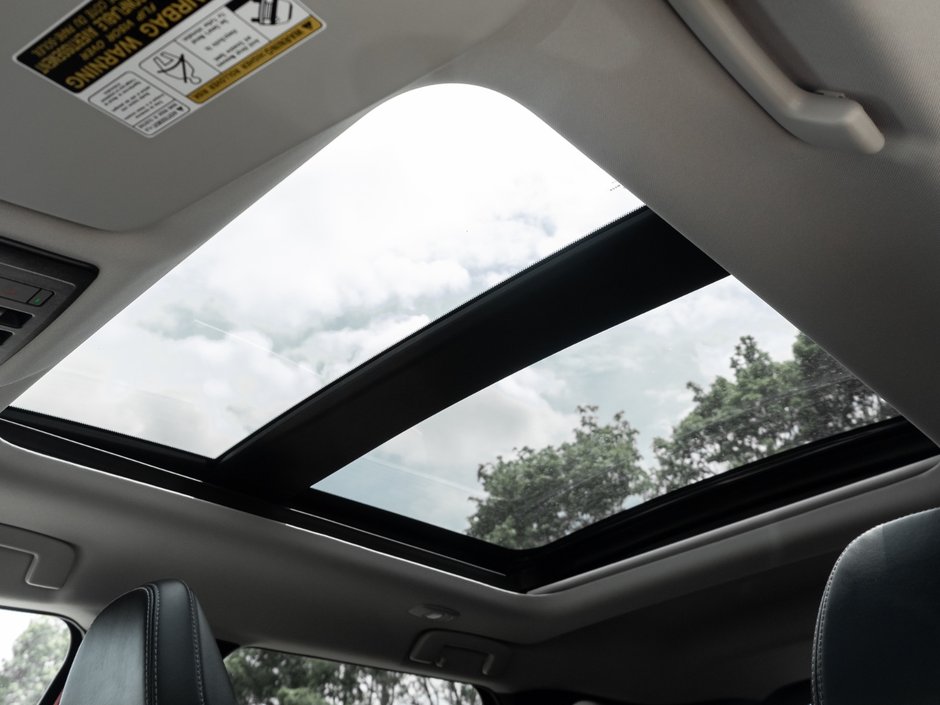 2024 Mitsubishi Outlander LE S-AWC-18