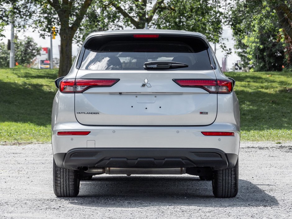 2024 Mitsubishi Outlander ES S-AWC-5