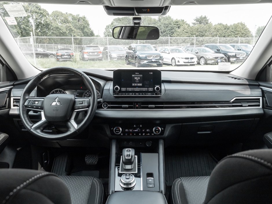 2024 Mitsubishi Outlander SE S-AWC-19