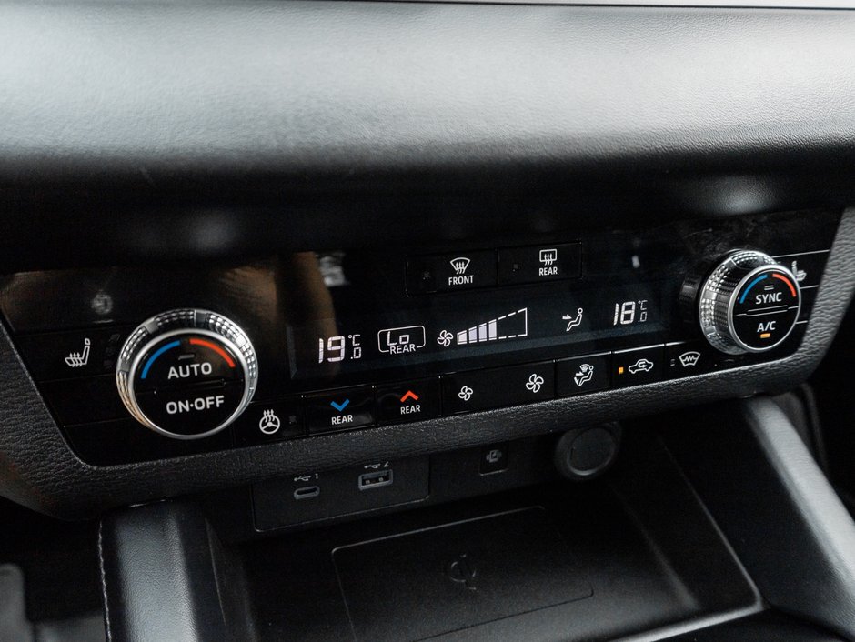 2024 Mitsubishi Outlander SE S-AWC-13