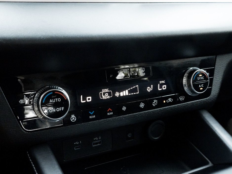 2024 Mitsubishi Outlander SE S-AWC-16