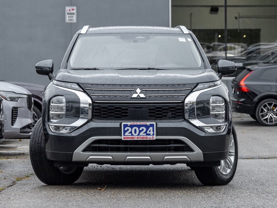 2024 Mitsubishi Outlander SE S-AWC-1
