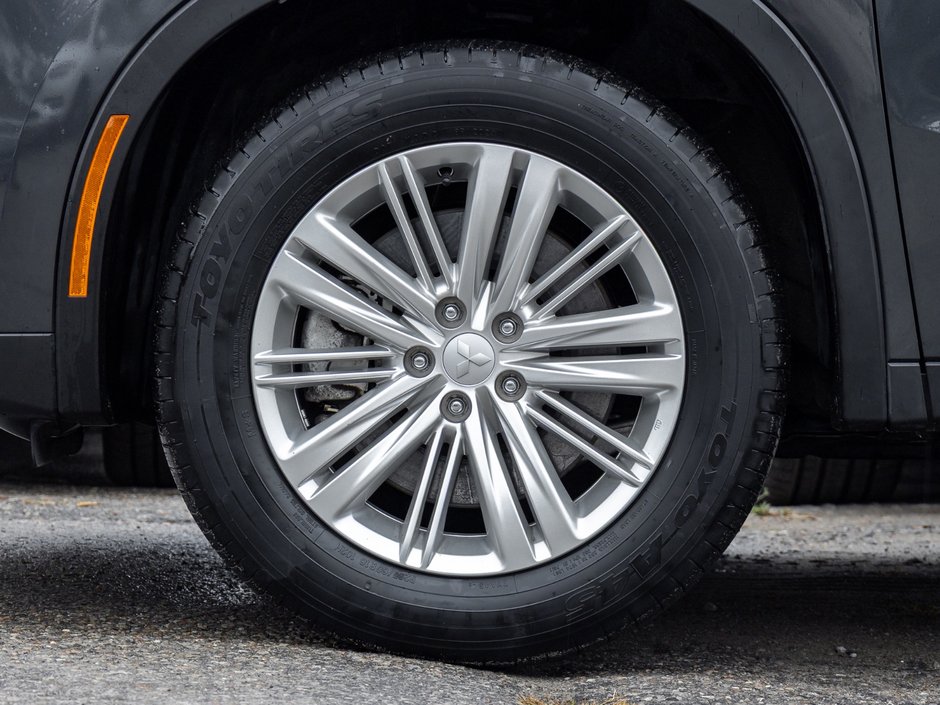 2024 Mitsubishi Outlander SE S-AWC-3