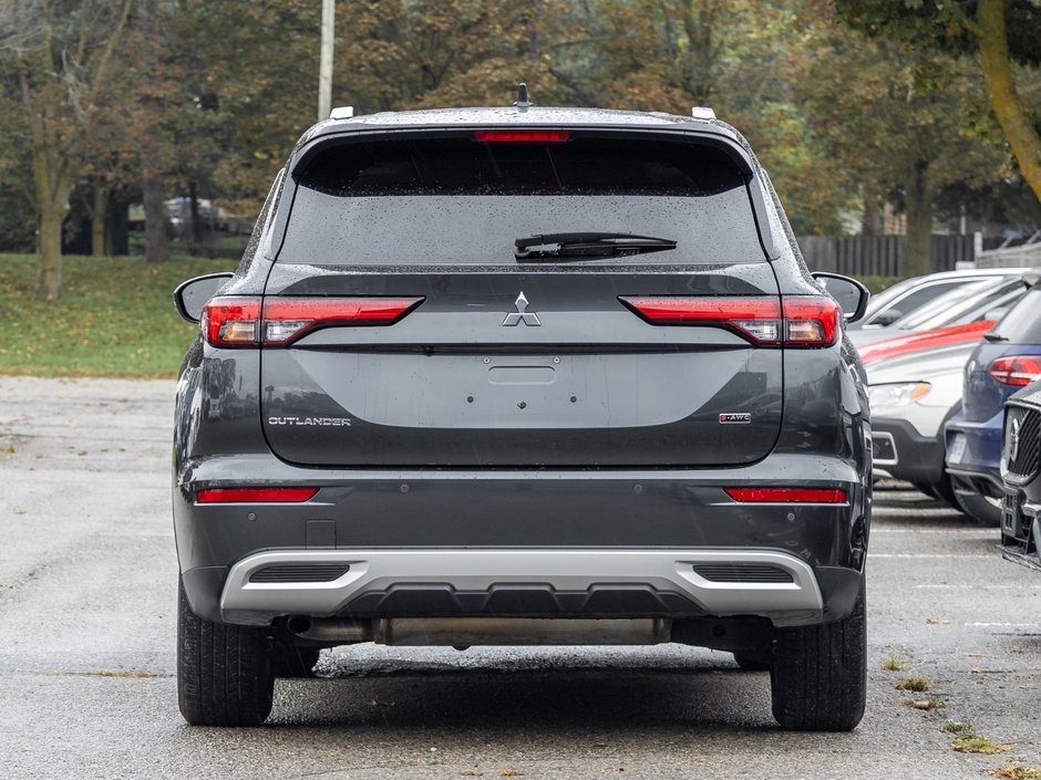 2024 Mitsubishi Outlander SE S-AWC-5
