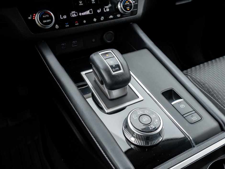 2024 Mitsubishi Outlander SE S-AWC-14