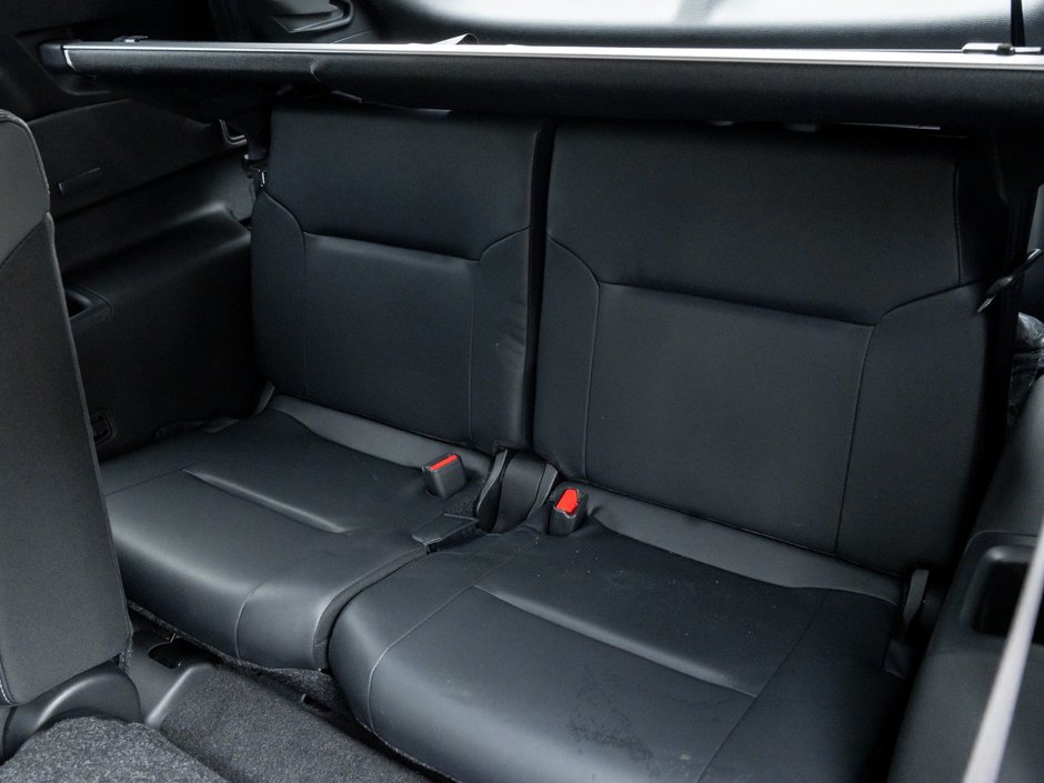 2025 Mitsubishi Outlander GT S-AWC-28