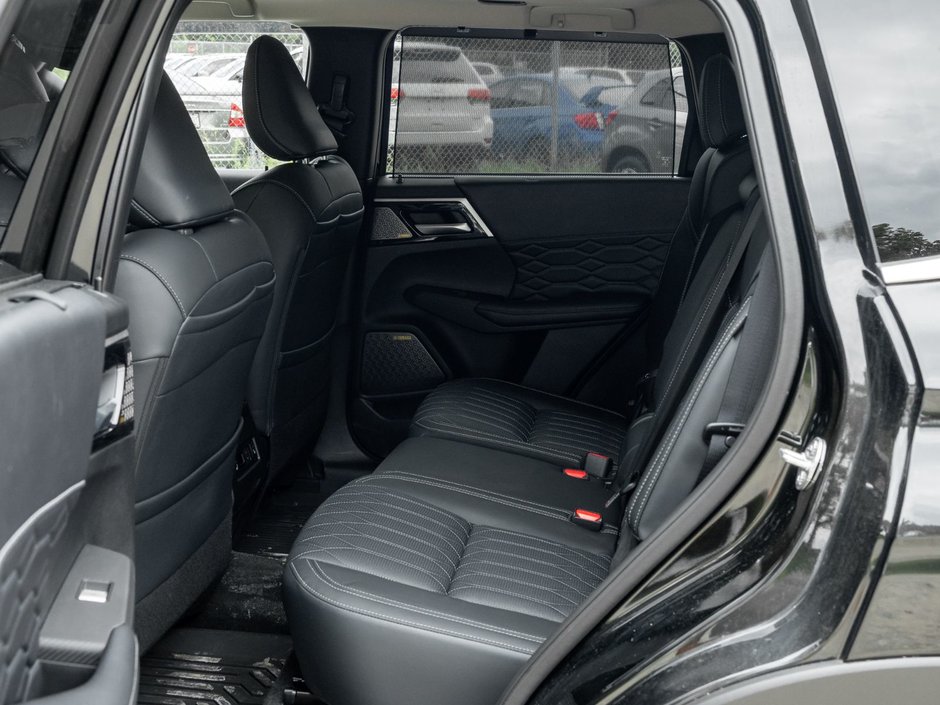 2025 Mitsubishi Outlander GT S-AWC-27