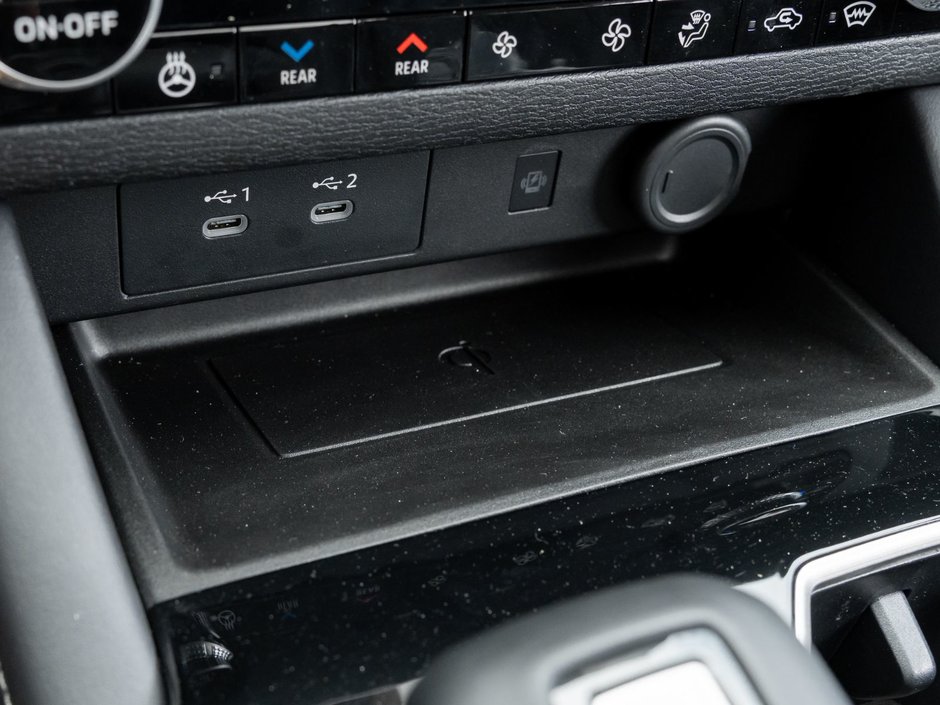 2025 Mitsubishi Outlander GT S-AWC-21