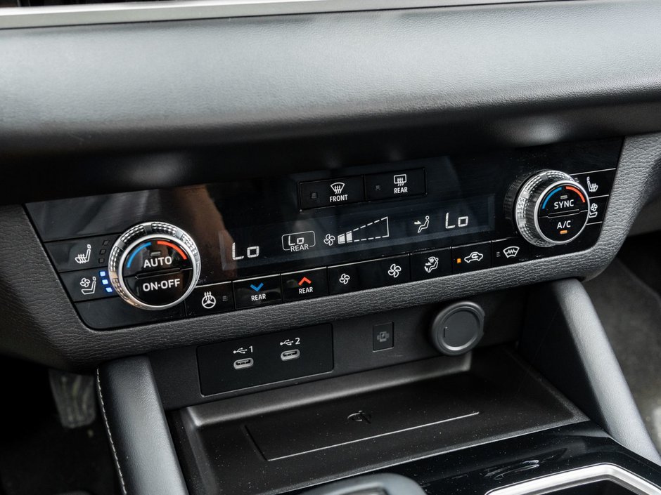 2025 Mitsubishi Outlander GT S-AWC-22